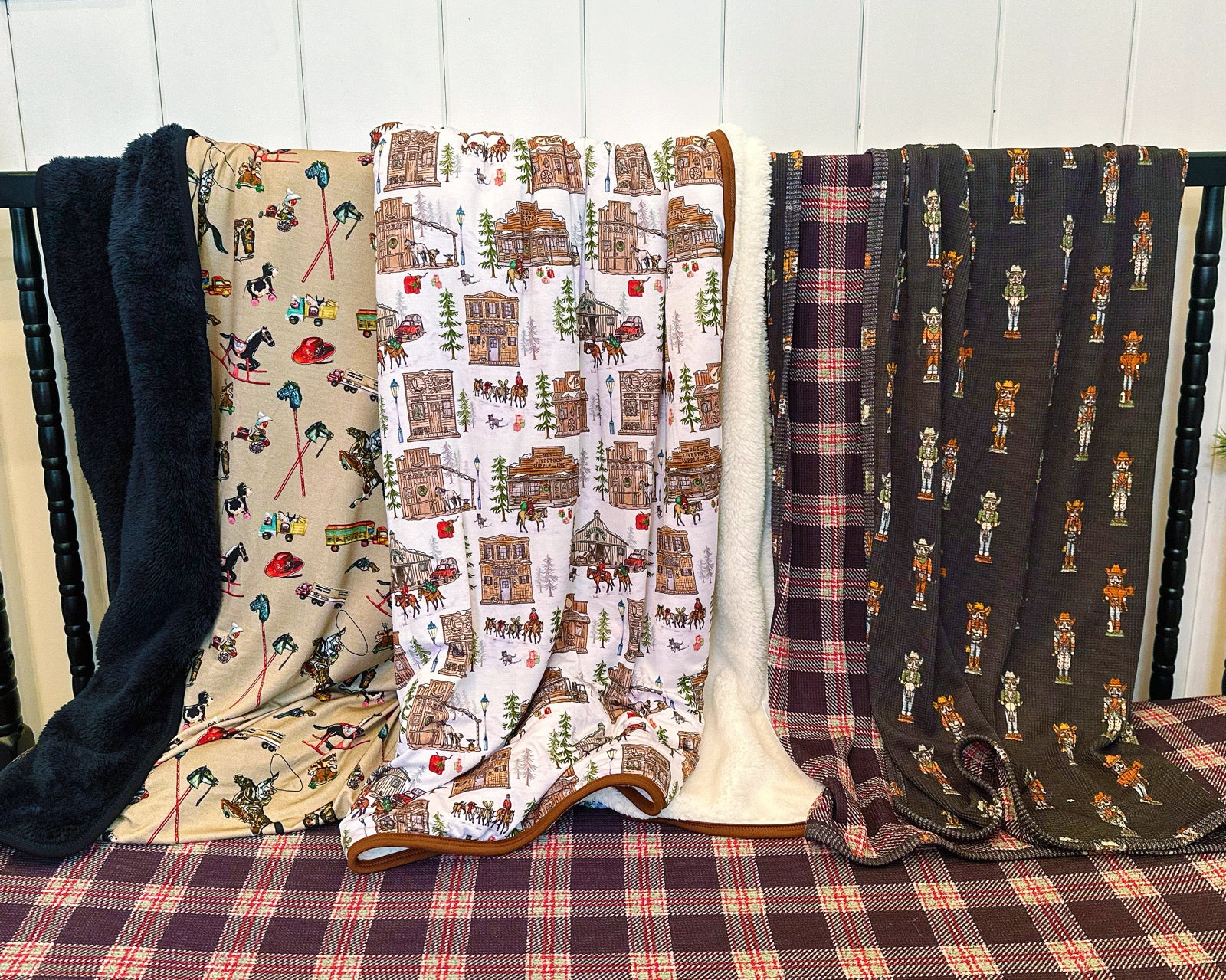 Franklin Plush Yearling Blanket