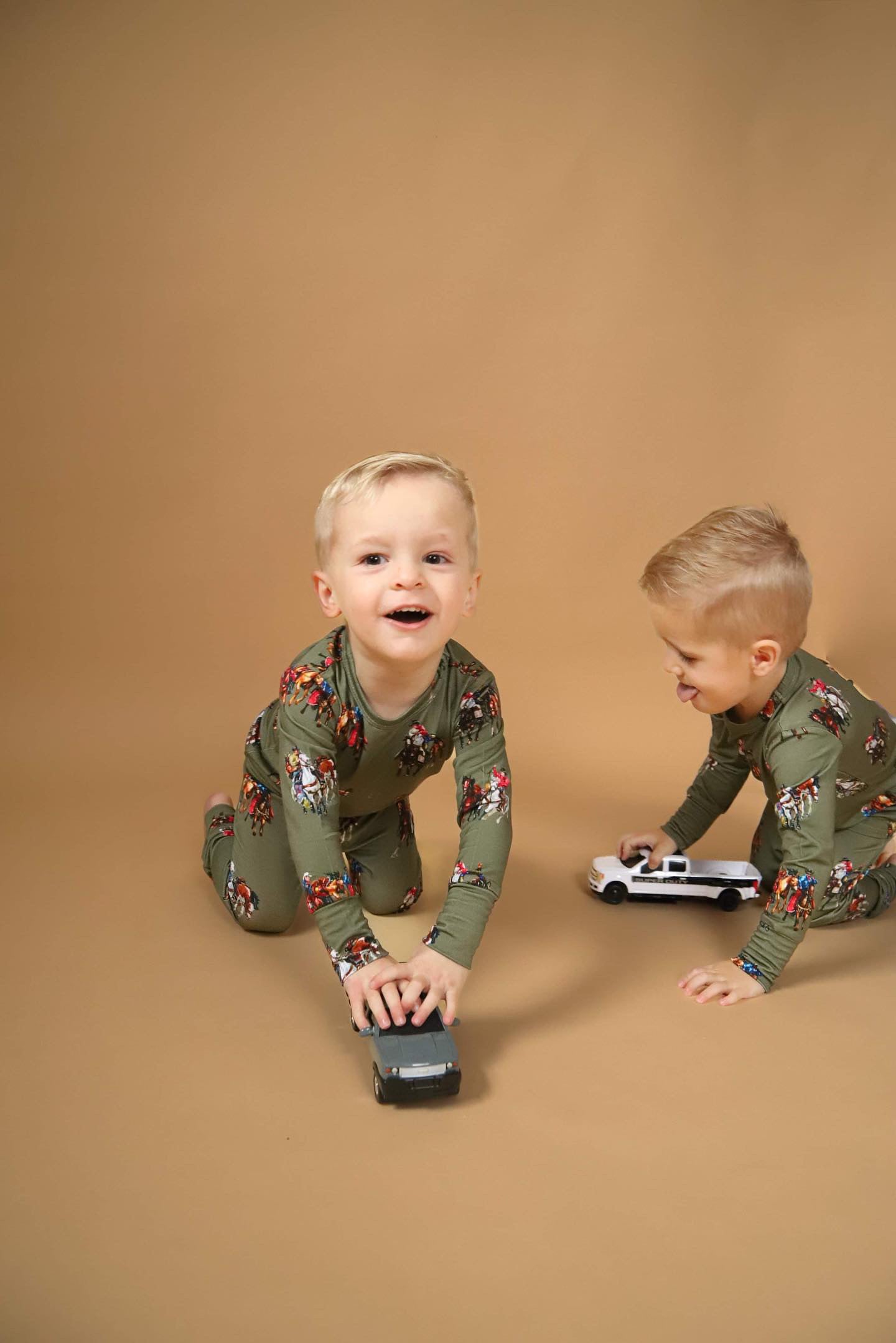 Waco Long Sleeve Pajamas