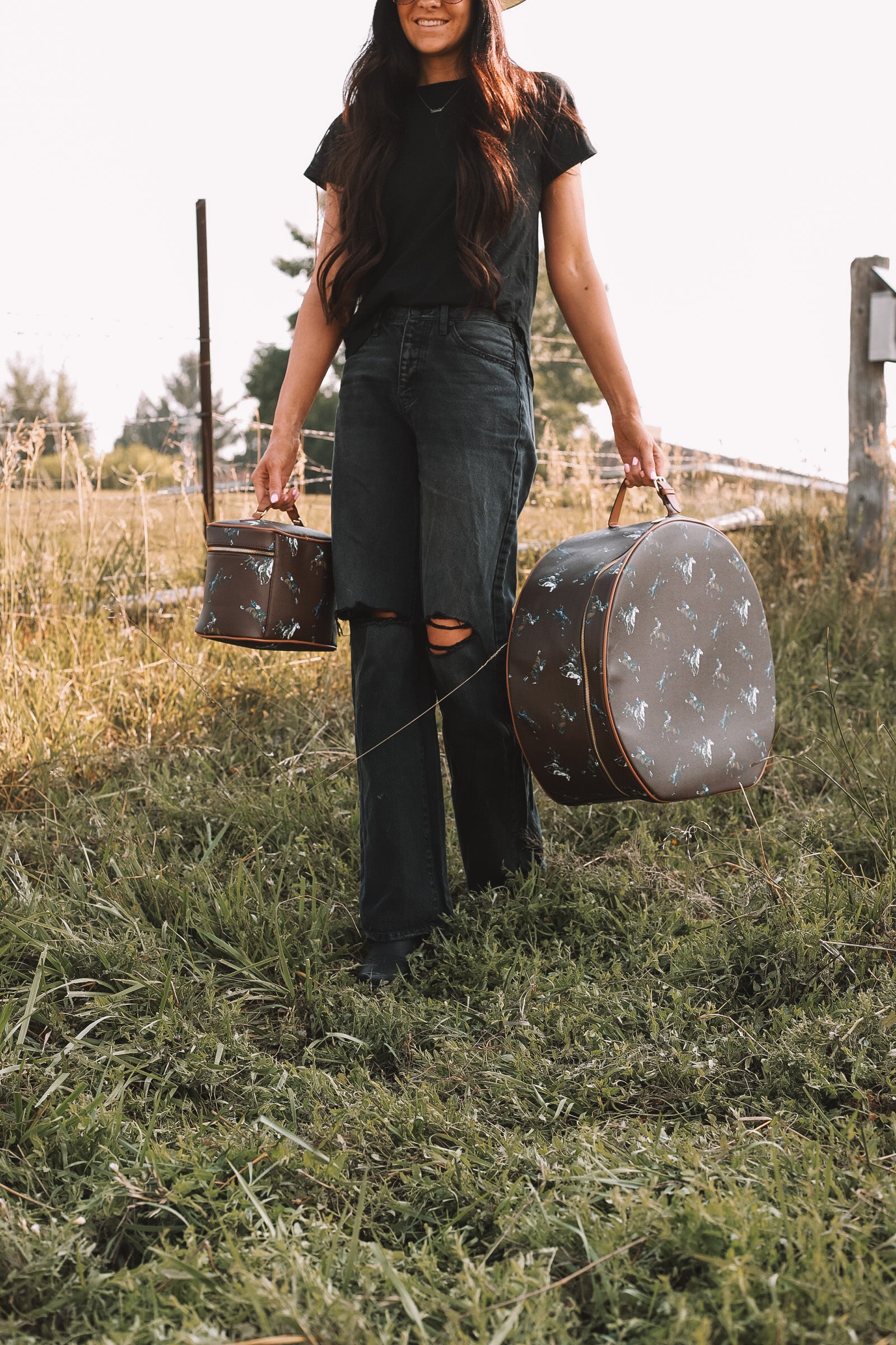 Bustin' Broncs Vanity Case Luggage