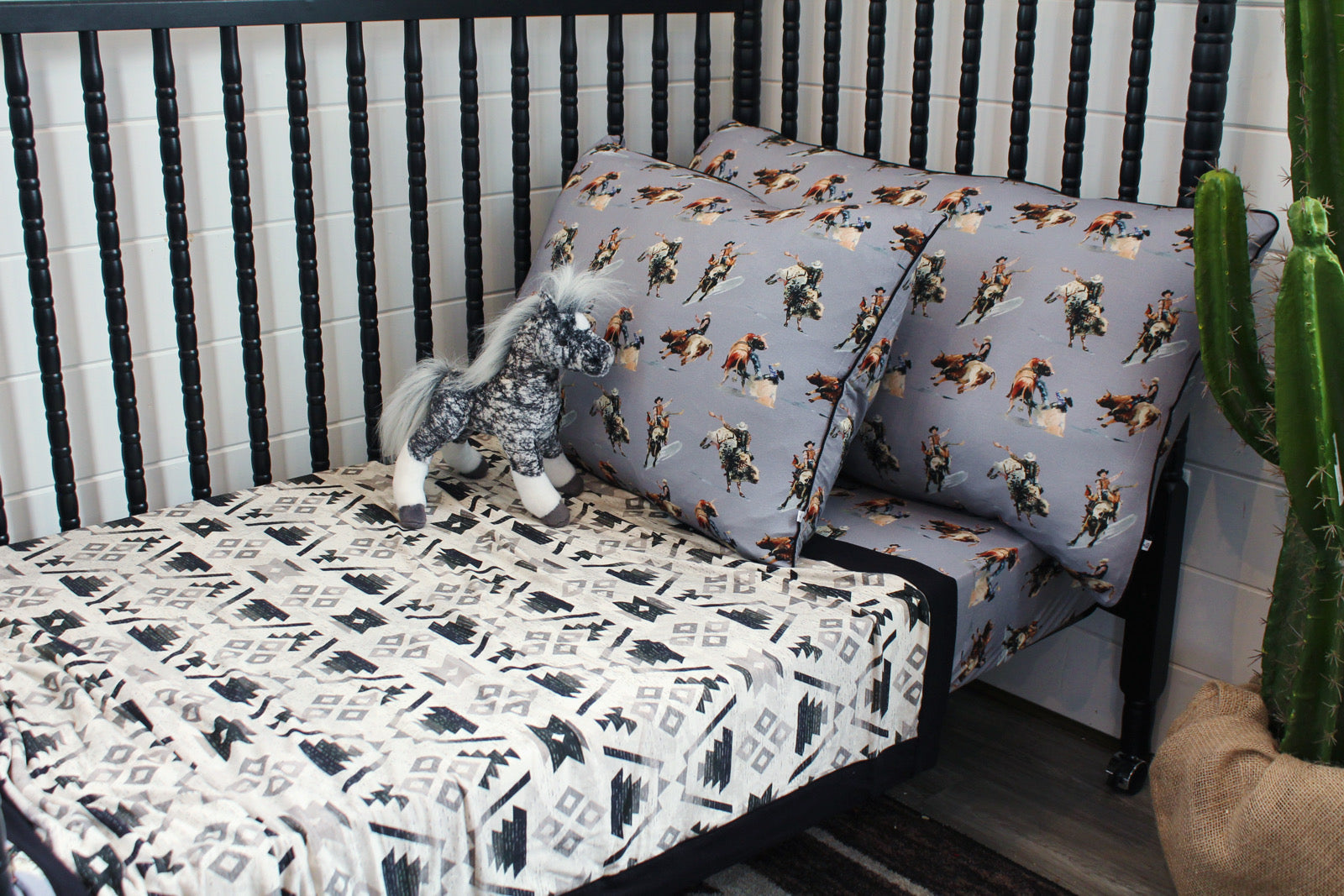 Laredo Pillow Cover